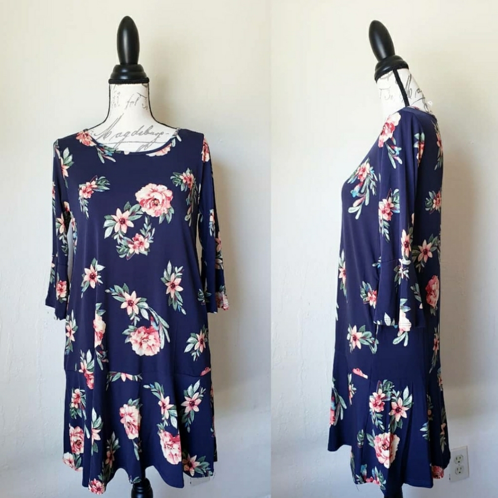 Navy Floral 3/4 Sleeve Dress, Size S